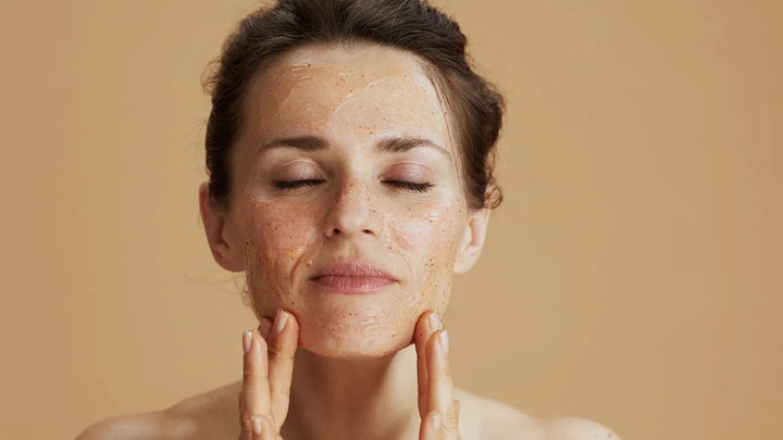 Understanding the Distinction between Dry and Dehydrated Skin: Effective Treatments and Remedies.